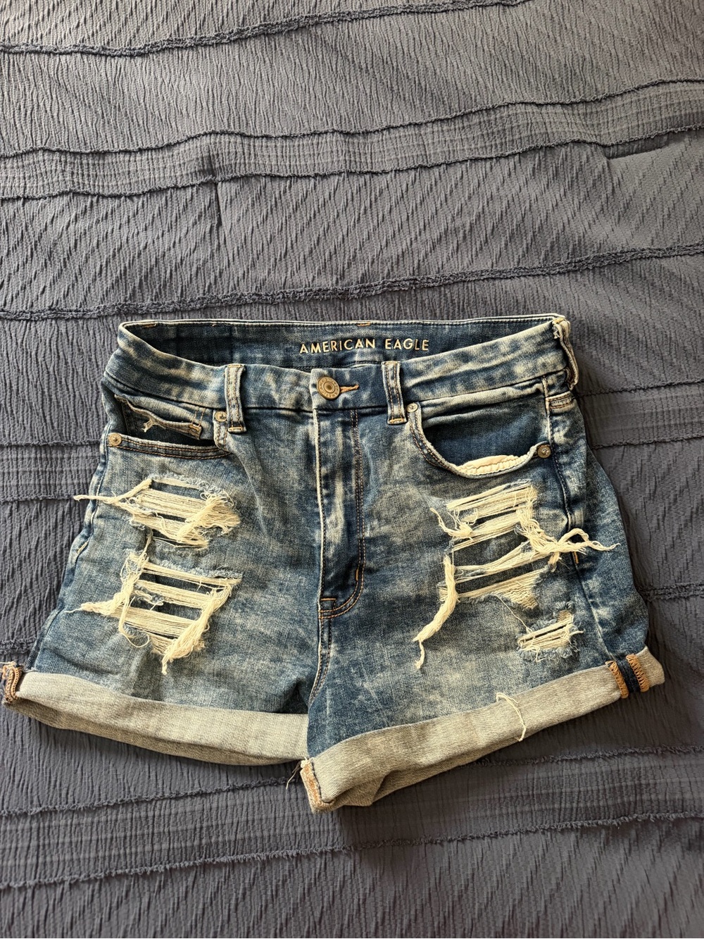 American Eagle Outfitters Distressed Blue Denim Roll-Cuff Women's Shorts